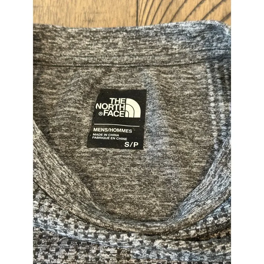 The North Face Men's Gray Short Sleeve Athletic Workout T-Shirt Tee Size S